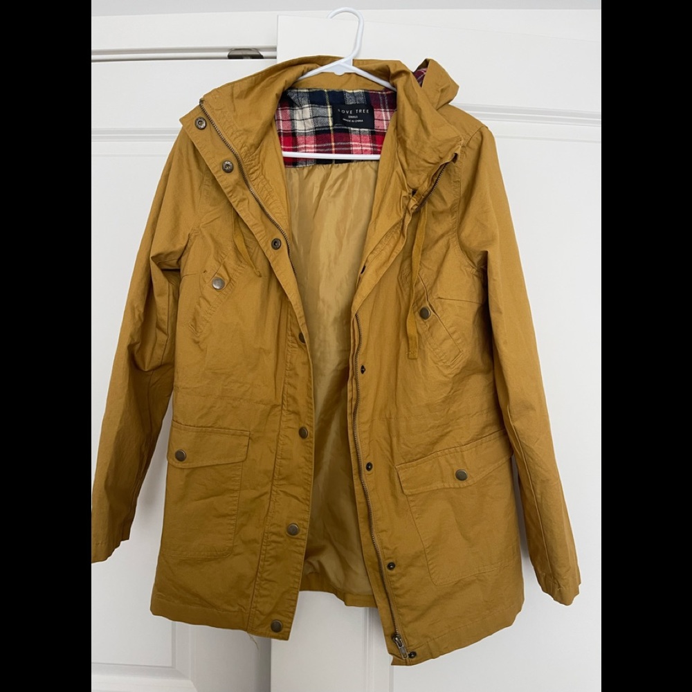 Hardly worn perfect for fall jacket